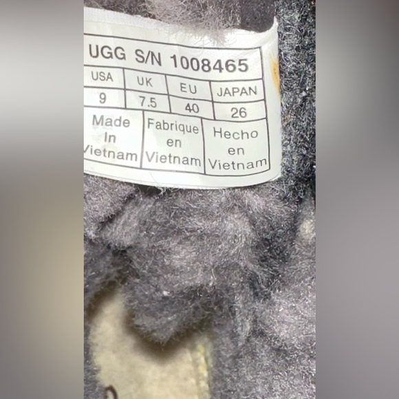 UGG Adirondack Snow-boots Size 9 - Picture 4 of 8